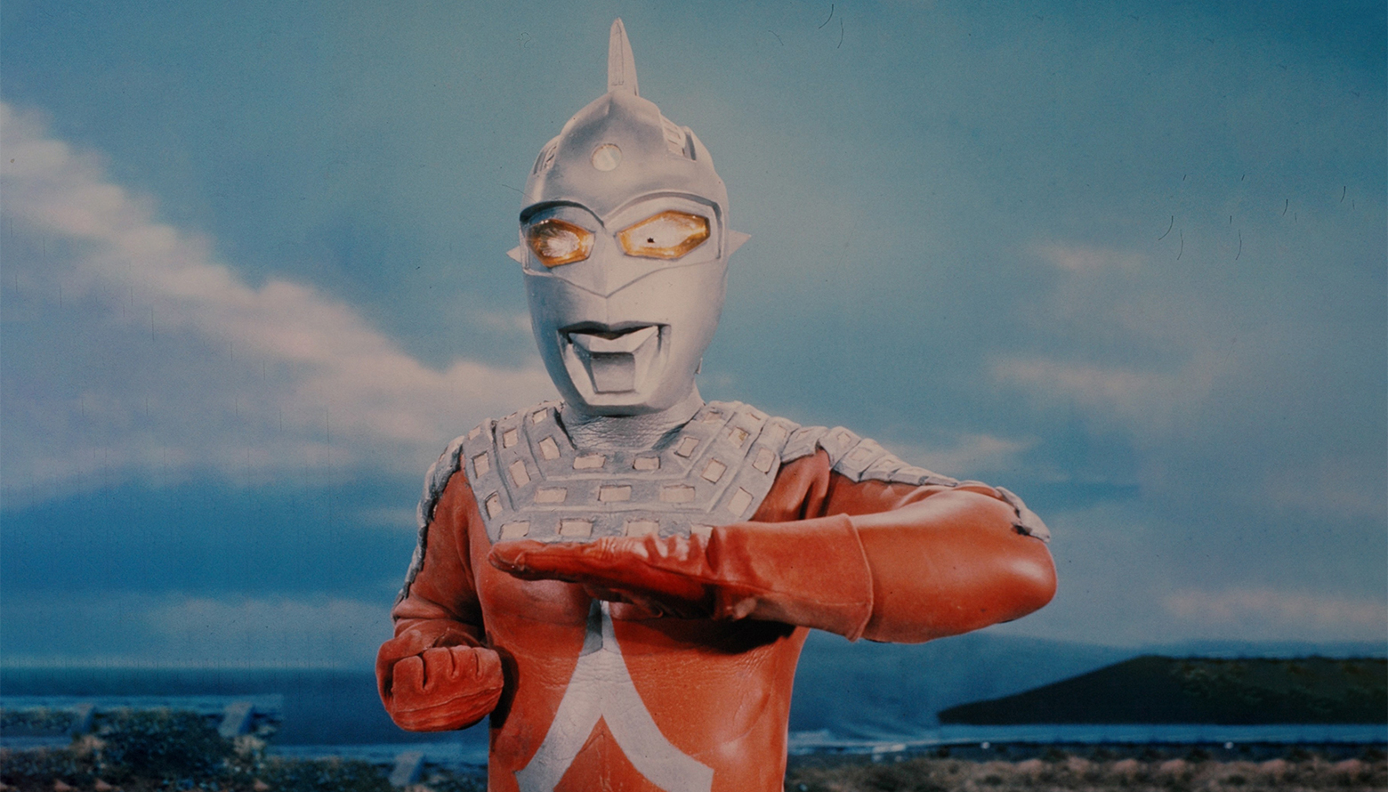 WHO IS ULTRASEVEN?