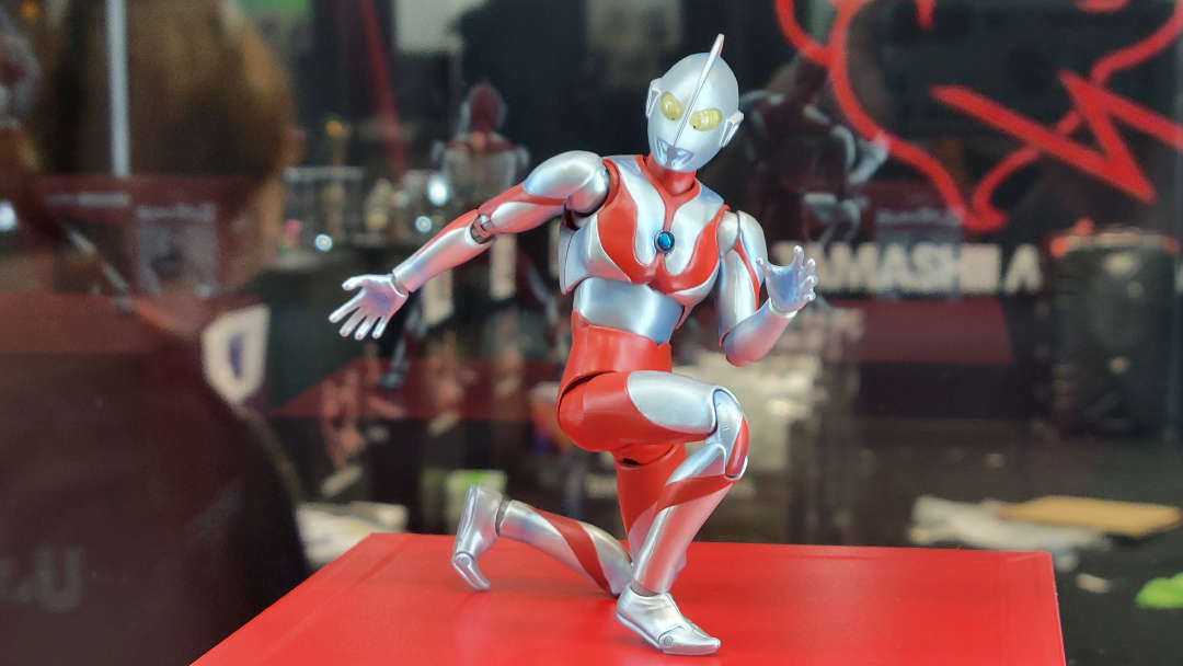 ULTRAMAN & TAMASHII NATIONS STORM NEW YORK COMIC CON 2022