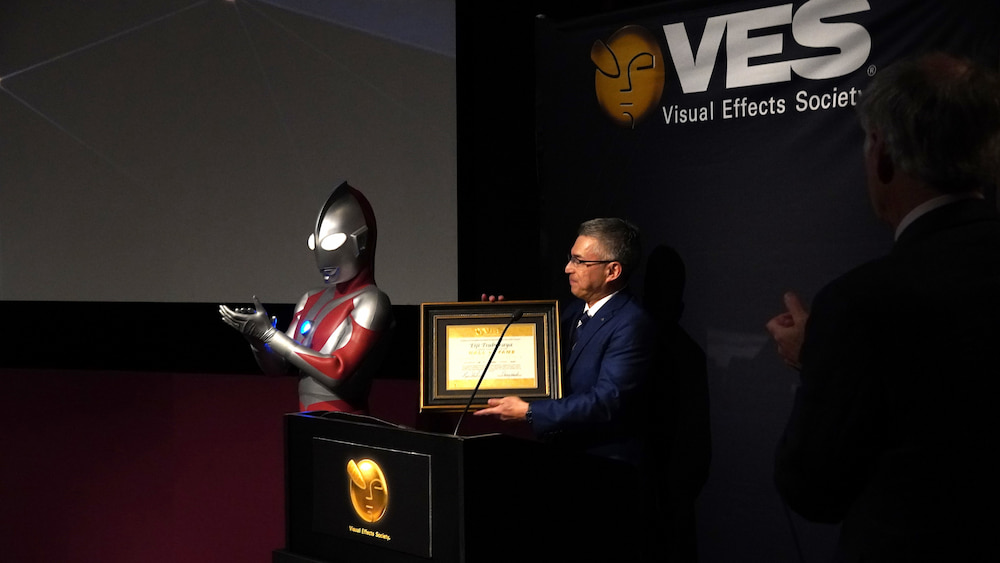 Eiji Tsuburaya Enters the Visual Effects Society Hall of Fame Under the Watchful Eyes of Ultraman!